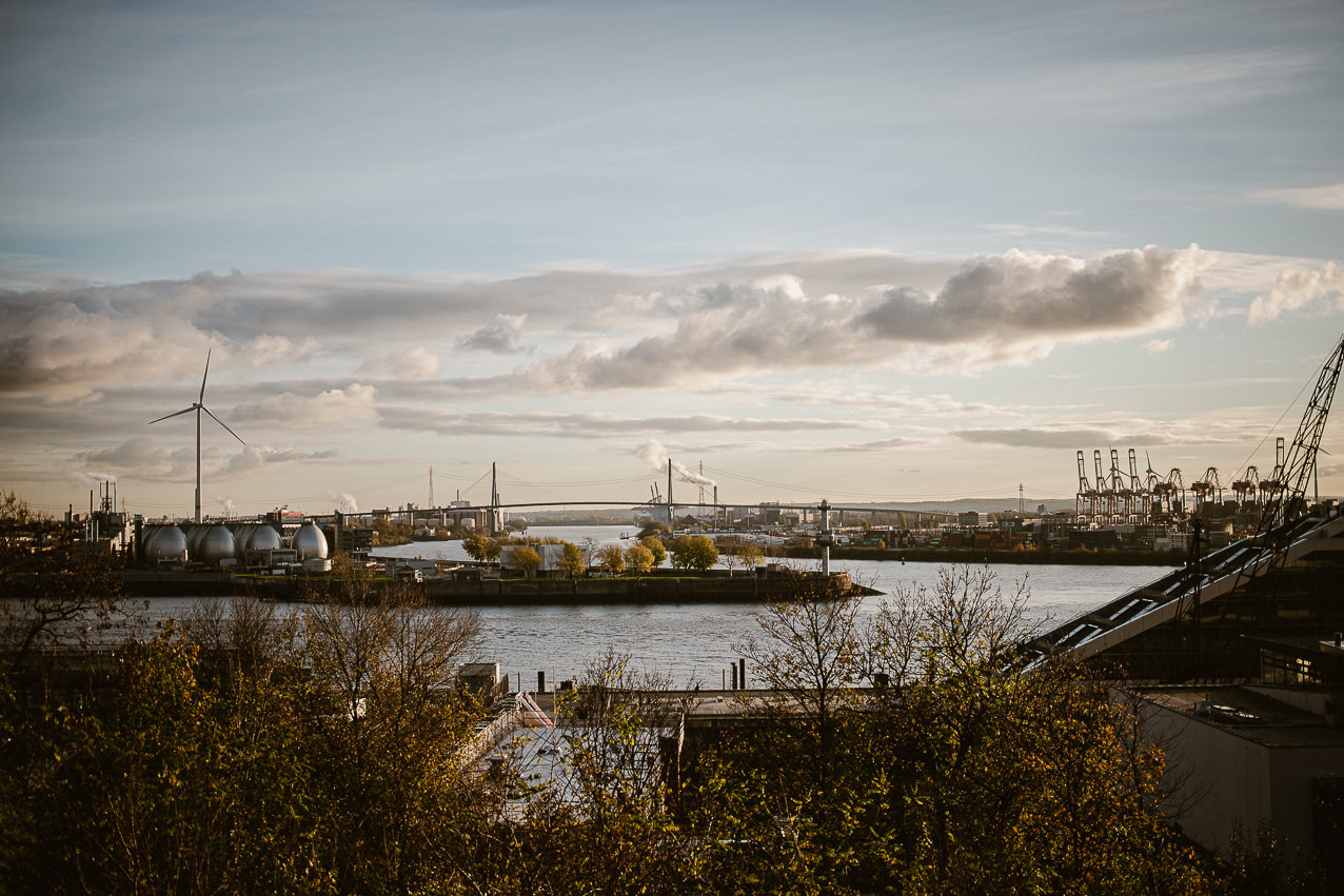 Hamburger Hafen Und Liberte