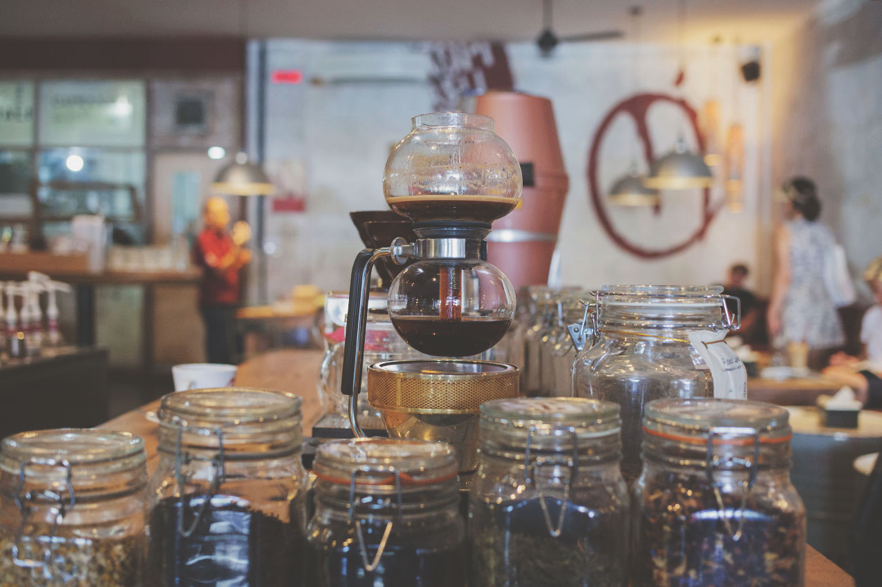 anomali-coffee-seminyak-kaffee-dripper