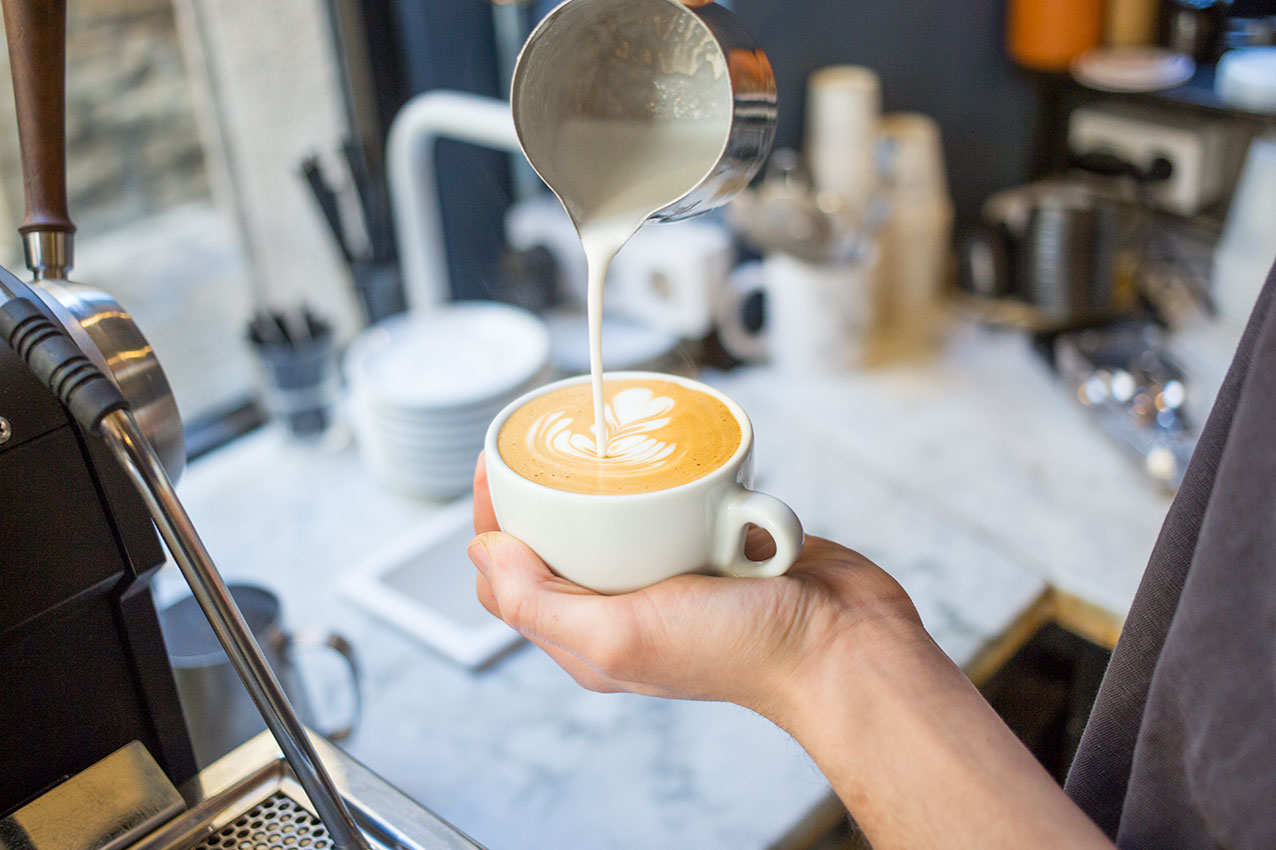 barcelona-hamburgstories-citytrip-coffee-satans-latteart