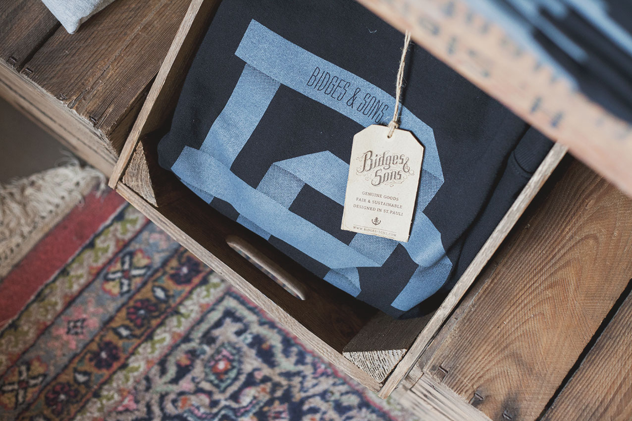 bidgesandsons-fair-fabrics-st-pauli-shirts-anhaenger