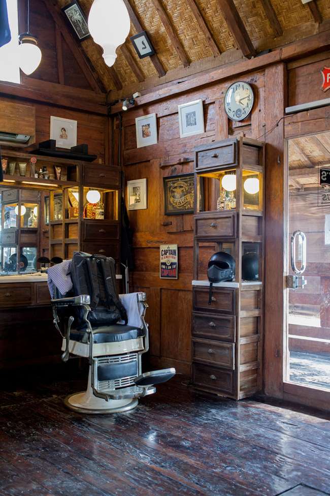 dorseys-barber-shop-at-deus-ex-machina-vintage-design