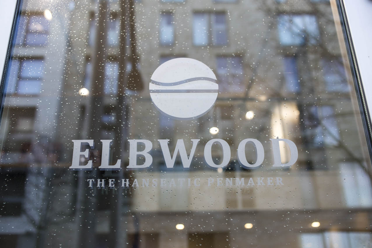 elbwood-made-in-hamburg-logo-tuer