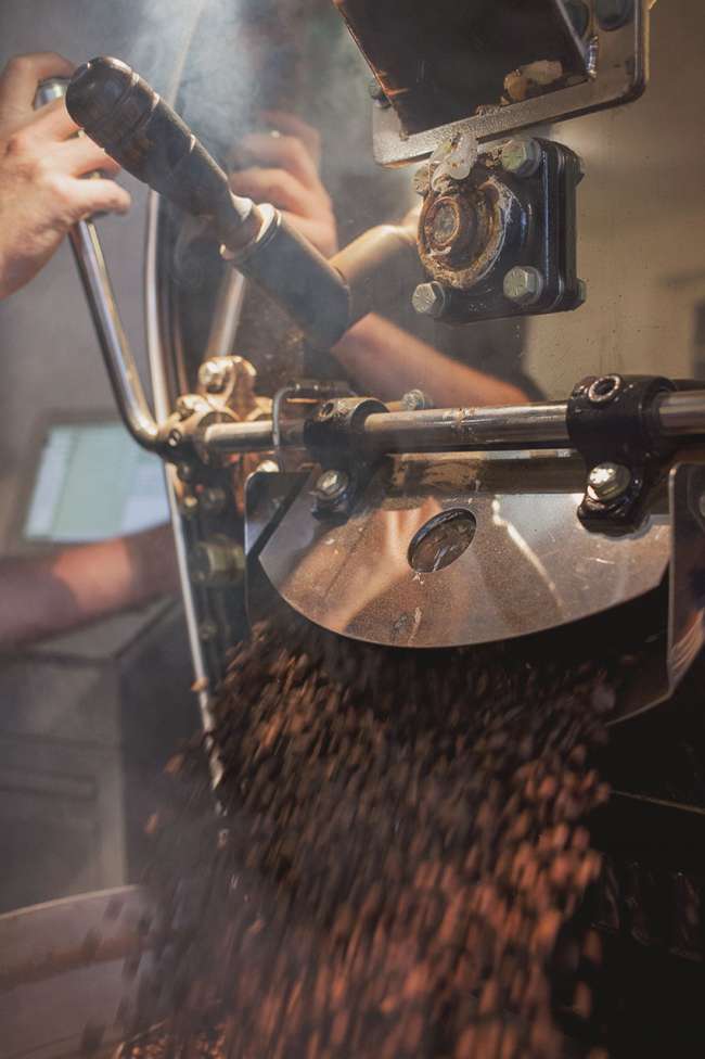 kaffee-roesterei-black-delight-roestung-kaffeebohnen