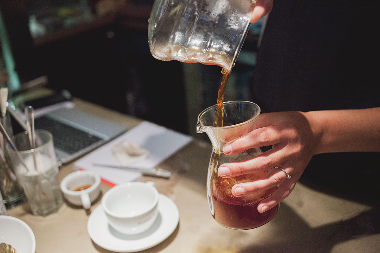 kaffeebar-cafe-black-delight-glaskanne