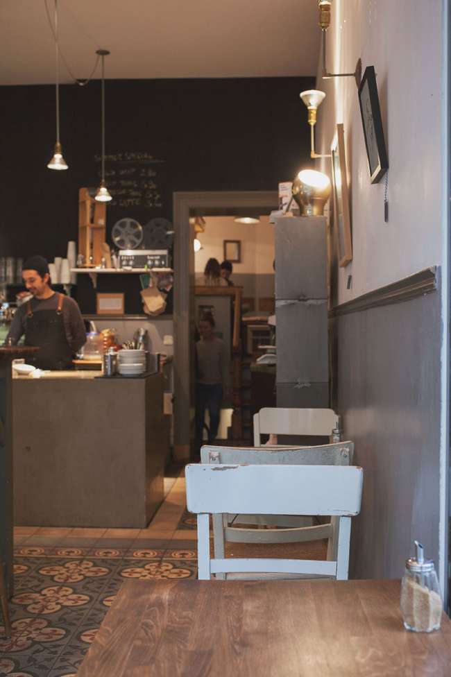 kaffeebar-cafe-black-delight-sitzplaetze