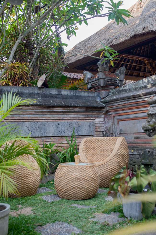 kangen-ubud-bali-garten-sitzecke