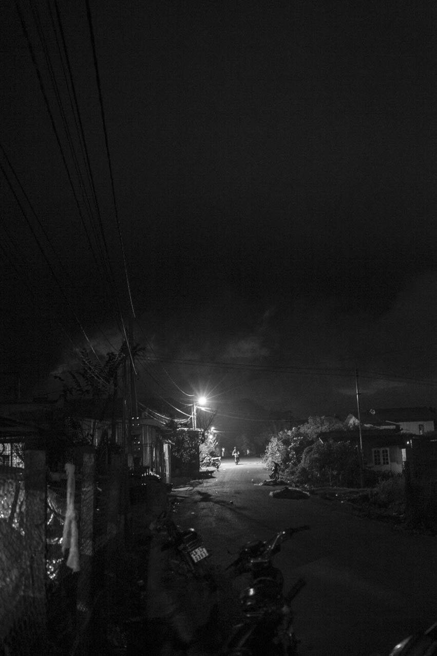 langbiang-coffee-village-vietnam-utagleiser-photography-dorf-nacht