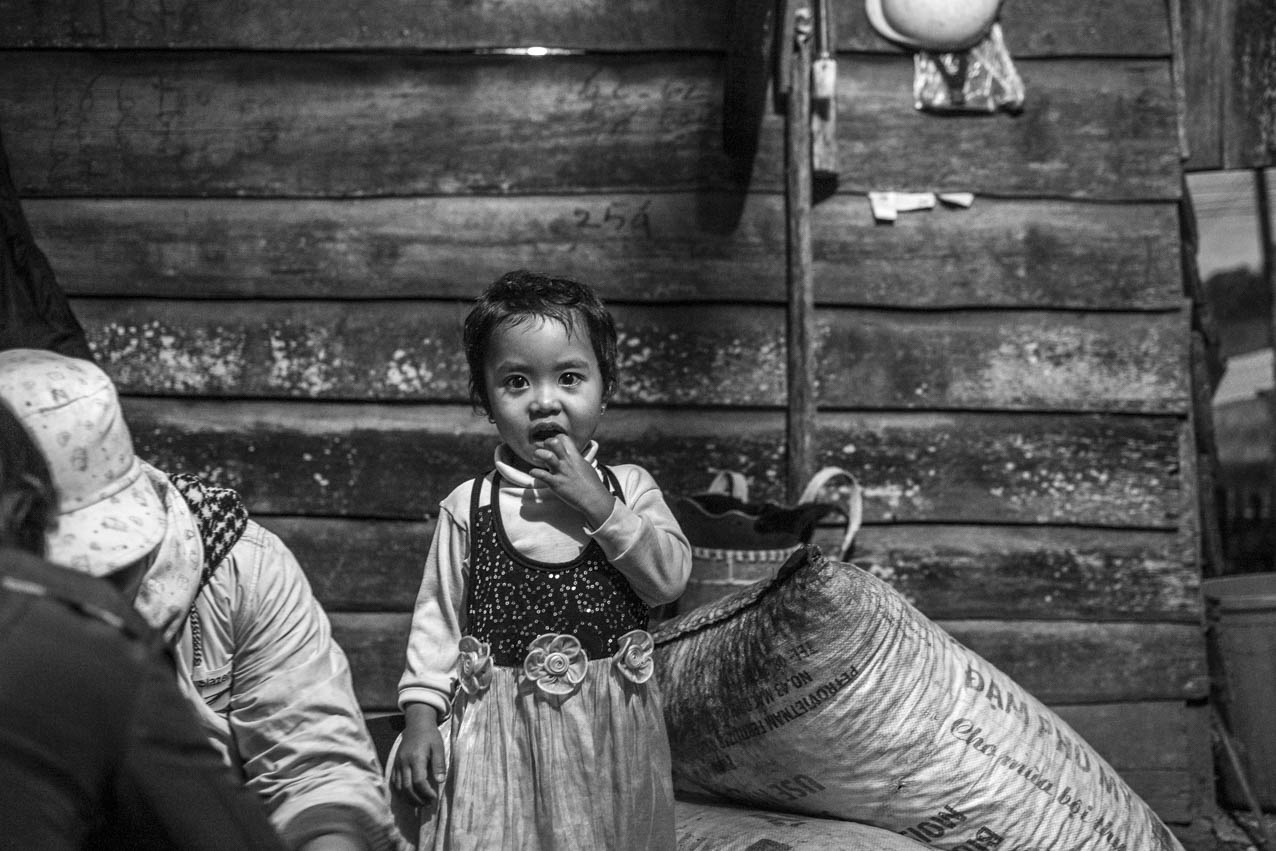 langbiang-coffee-village-vietnam-utagleiser-photography-maedchen