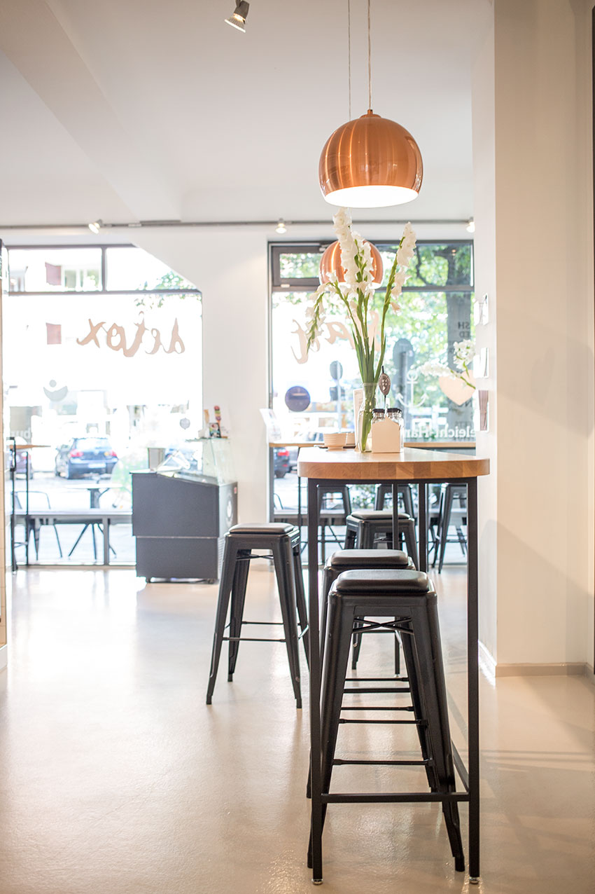 lebe-leicht-juice-bar-eppendorf-barhocker