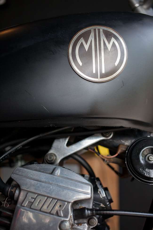 malamadre-motorcycles-bali-custom-authentic-logo-tank