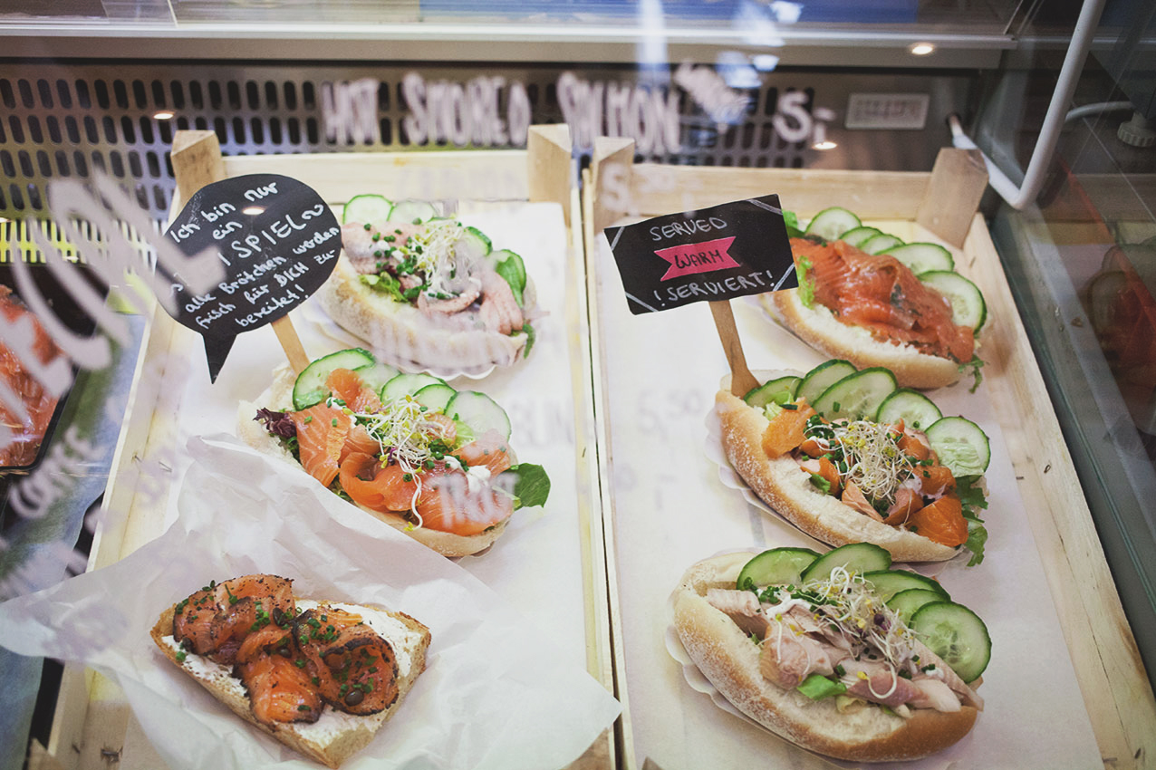 markthalle-neun-berlin-coffee-festival-fisch-sandwich