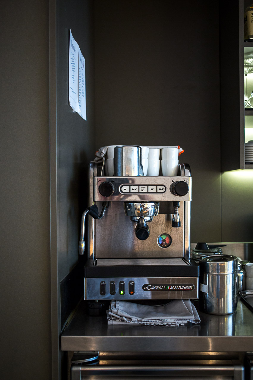 mondo-deli-porto-utagleiser-photography-kaffeemaschine