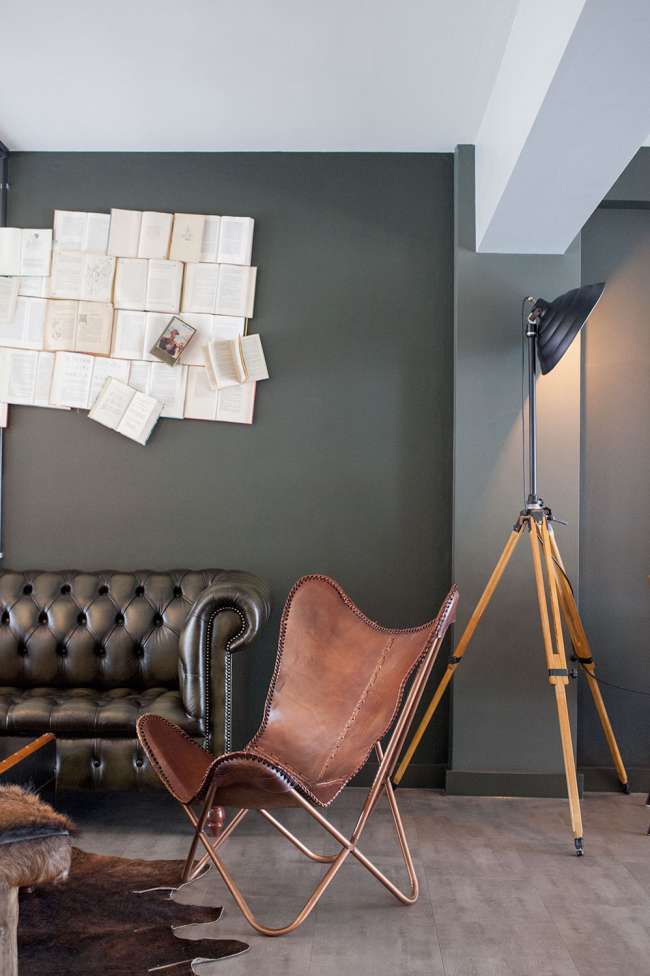 nord-coast-coffee-roastery-lampe-ledersessel