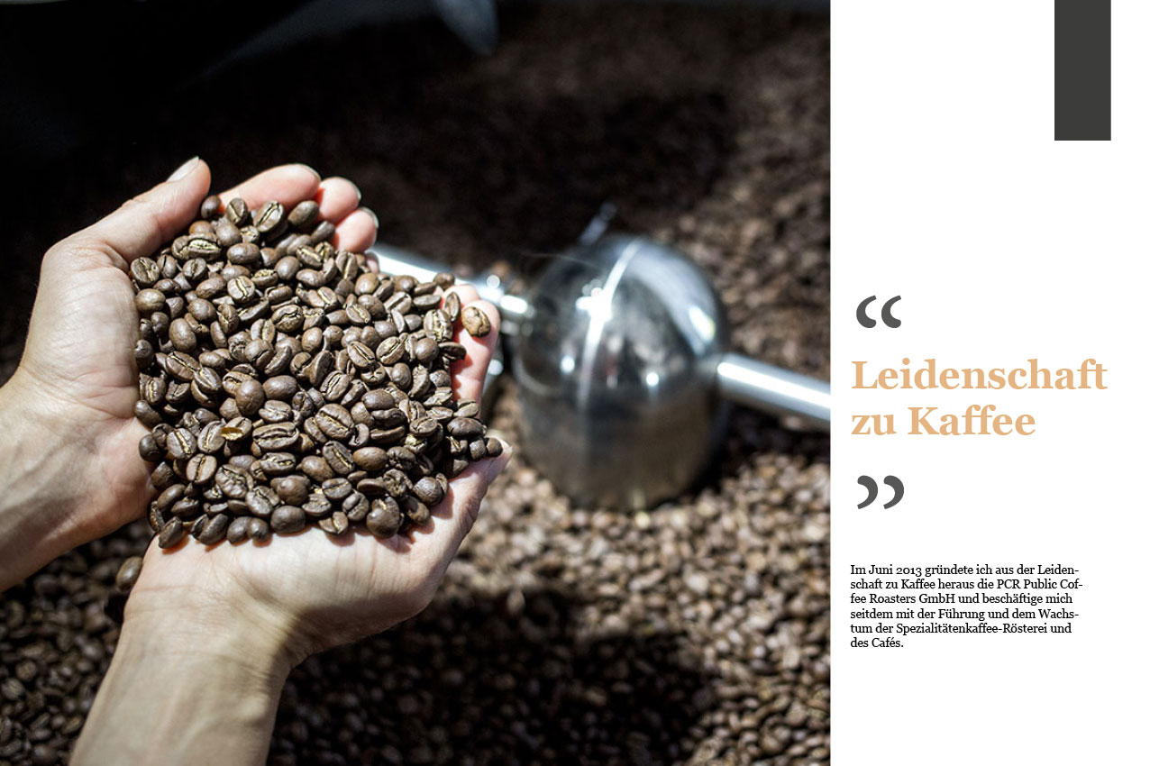 public-coffee-roasters-hamburg-haende-bohnen