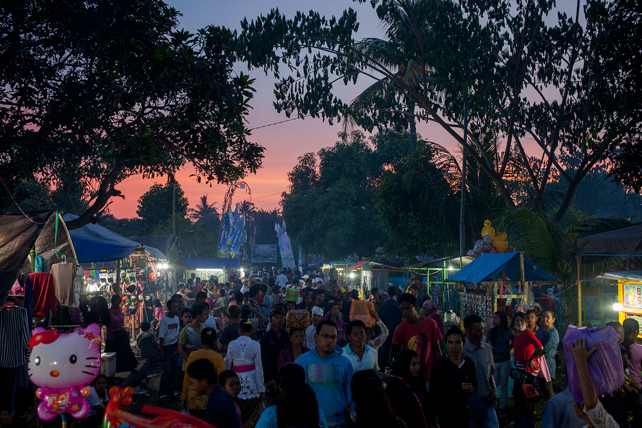 pura-lingsar-lombok-sonnenuntergang