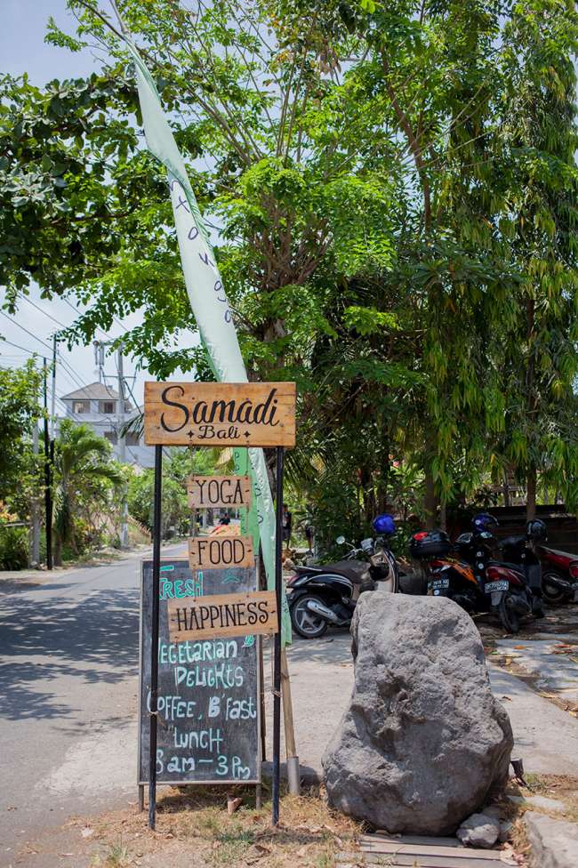 samadi-bali-yoga-retreat-organic-food-happiness