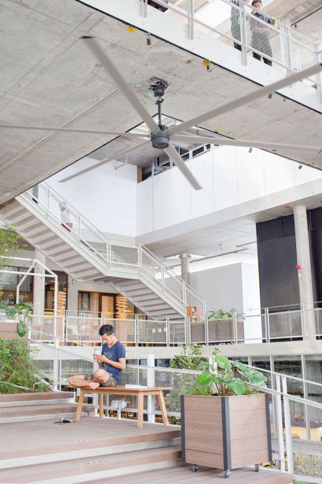 the-commons-bangkok-ventilator