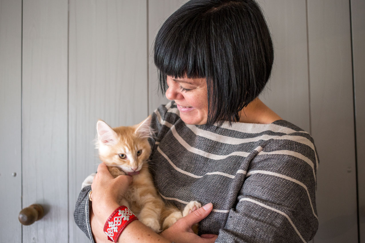 vaexbo-lin-manufaktur-schweden-katze